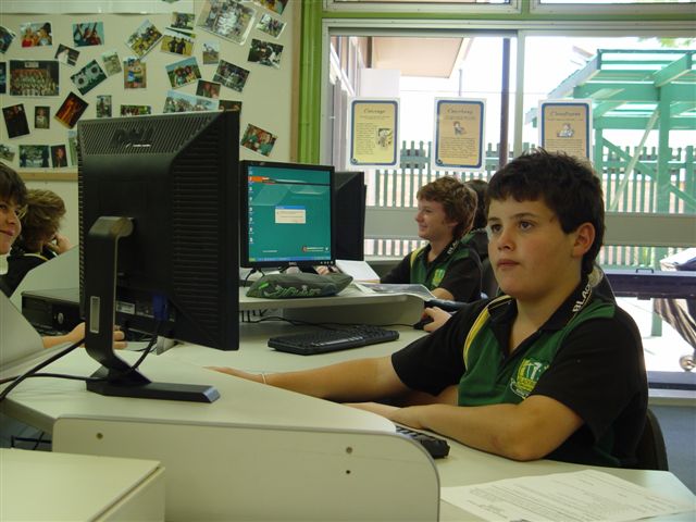 student on desktop in resource centre